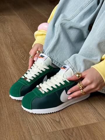 Nike Cortez