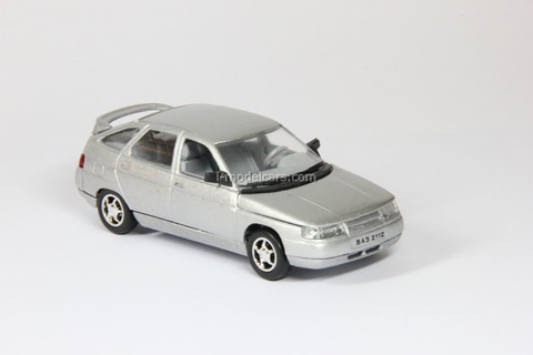 VAZ-2112 Lada with spoiler silver metallic Agat Mossar Tantal 1:43