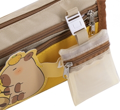 Пенал - косметичка Alingar, ткань, молния, 2 боковых кармана, мини-кошелек, 195 х 90 х 50 мм, "DON'T CARE" капибара, бежевый, европодвес