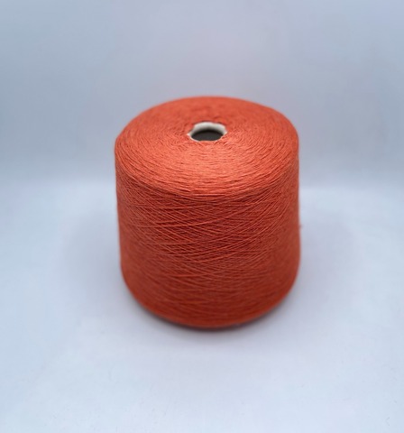 New Mill (пр.Италия),art- Velox 1450м/100гр,40% меринос, 10% кашемир, 25% вискоза, 25% полиамид. цвет- Лосось(484/889), арт.31573
