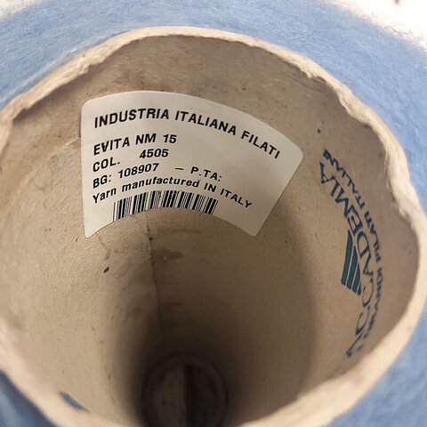 Смесовка с альпакой EVITA 1500 голубой