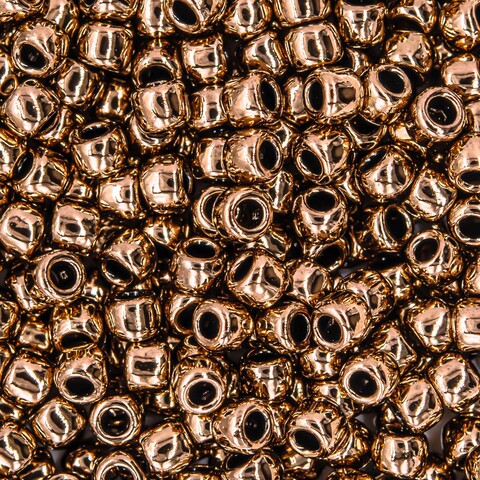 Японский бисер TOHO Round 8/0 (№221), металлизированный, непрозрачный глянцевый