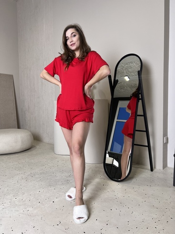 Пижама Моника с футболкой и шортами (красная)