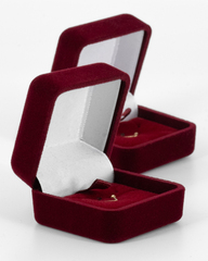 Футляр квадратный, серия "Классика", 40х40х28 мм