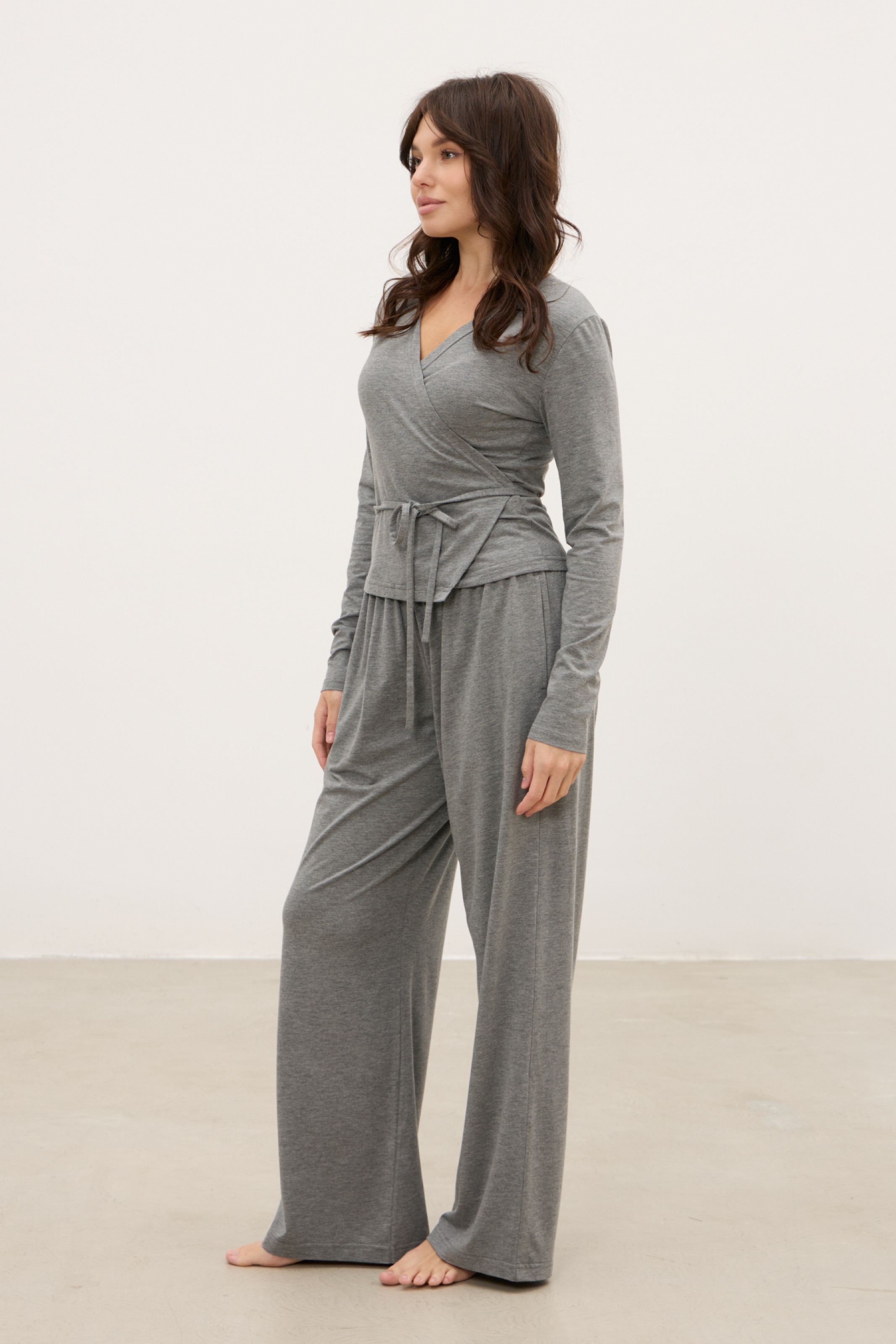 Брюки TWO SKIN, серый меланж