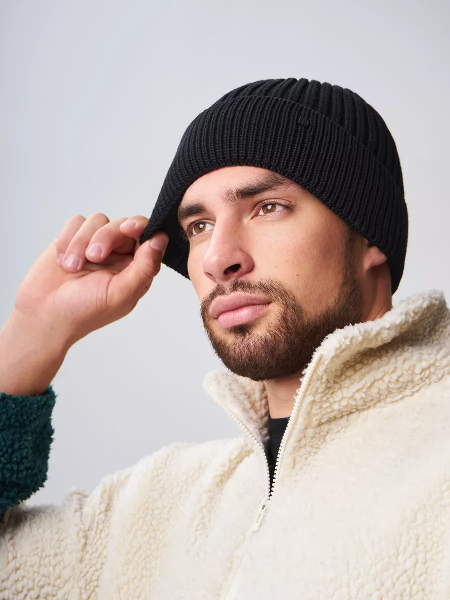 Шапка бини зимняя весенняя с флисом