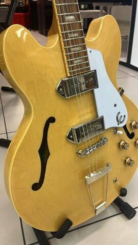 EPIPHONE CASINO NATURAL полуакустическая электрогитара