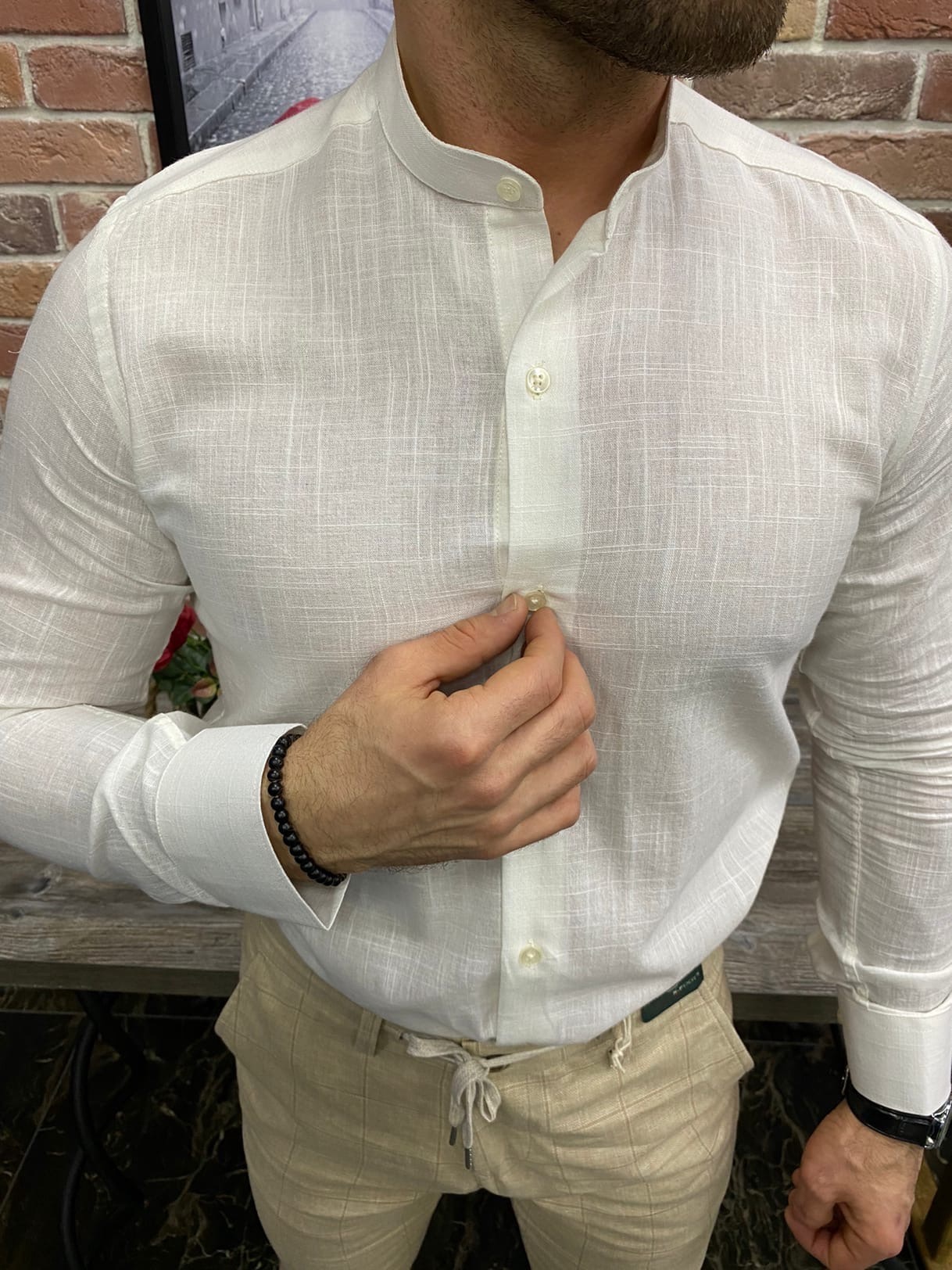 Мужская рубашка цвета айвори