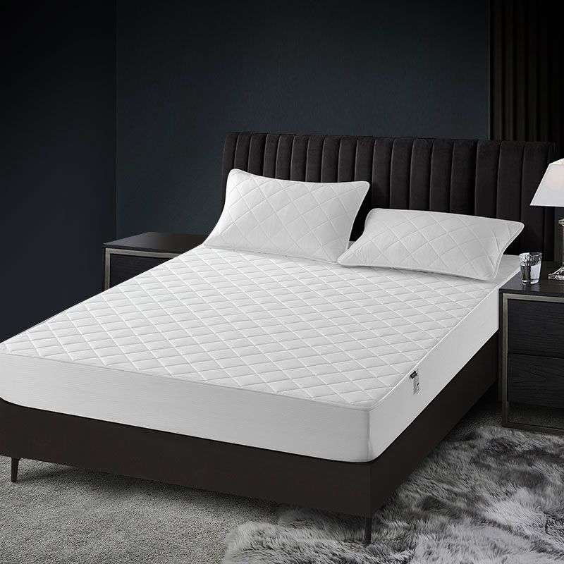 Наматрасник HILTON 200Х220