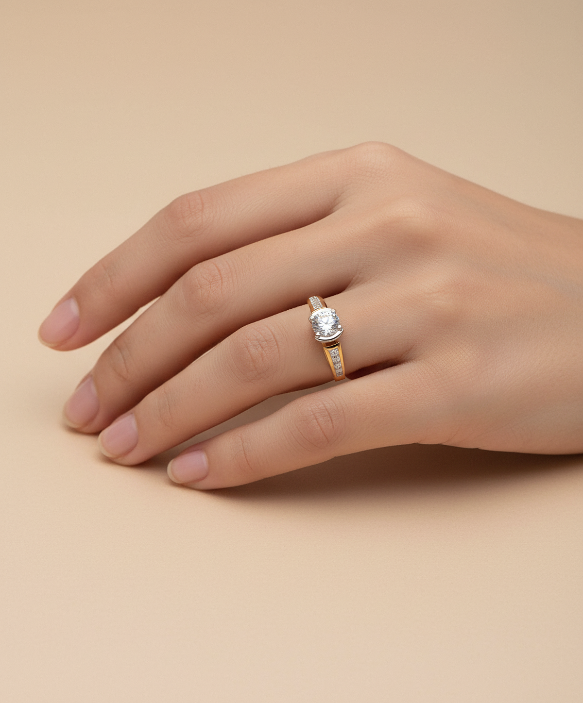 Кольцо из золота с фиантом, 017524