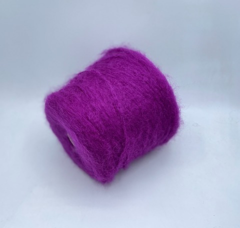 Linea Piu (пр.Италия), art.Nube, 220м/100гр. 81% суперкидмохер, 8% шерсть, 11% полиамид, цвет-Пурпур(13/700),арт.28380