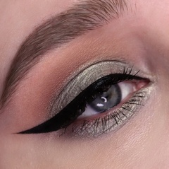 RELOUIS Тени жидкие сатиновые Satin Liquid Eyeshadow т.21 Oliva Toscana