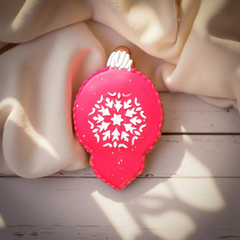 Новогодний пряник «Шар» красный вытянут. / 50 гр