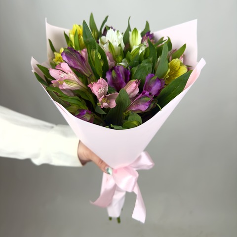 Букет цветов из 7 альстромерий микс