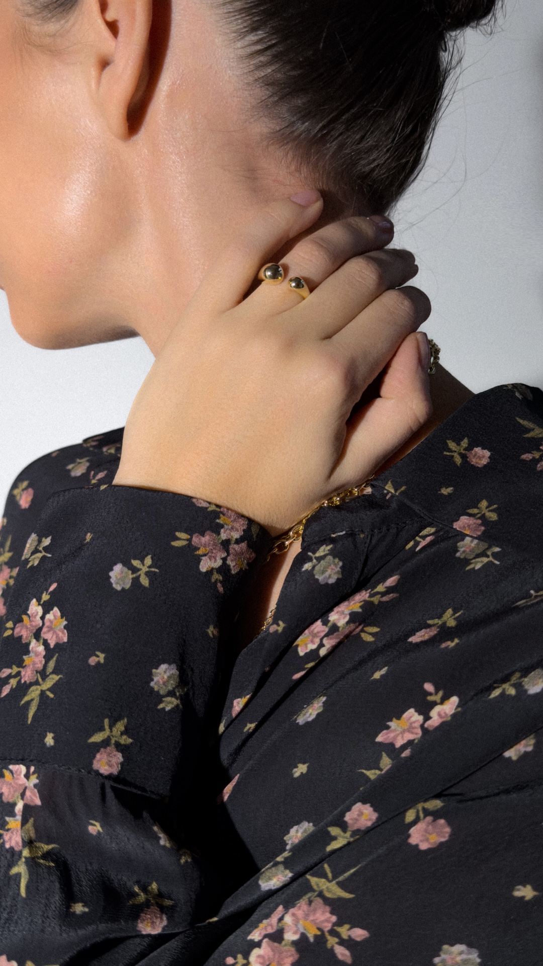 Кольцо в виде глянцевых капель PREMIUM QUALITY