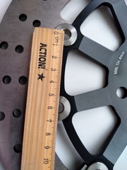 Диск тормозной передний на Kawasaki ZX7R NINJA, ZRX R / ZRX S / ZRX, черный