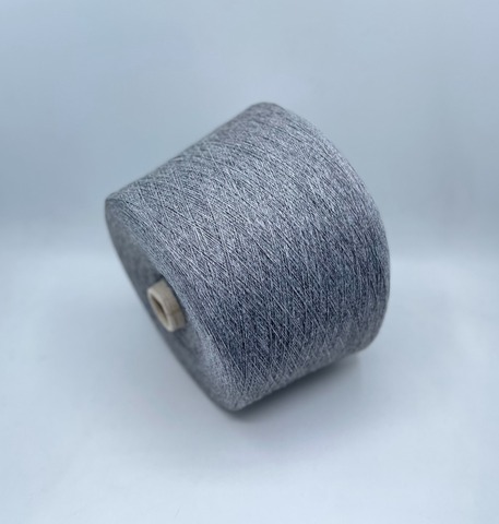 New Mill (пр.Италия),art- Velox 1450м/100гр,40% меринос, 10% кашемир, 25% вискоза, 25% полиамид. цвет- Серый меланж(672/325), арт.31969
