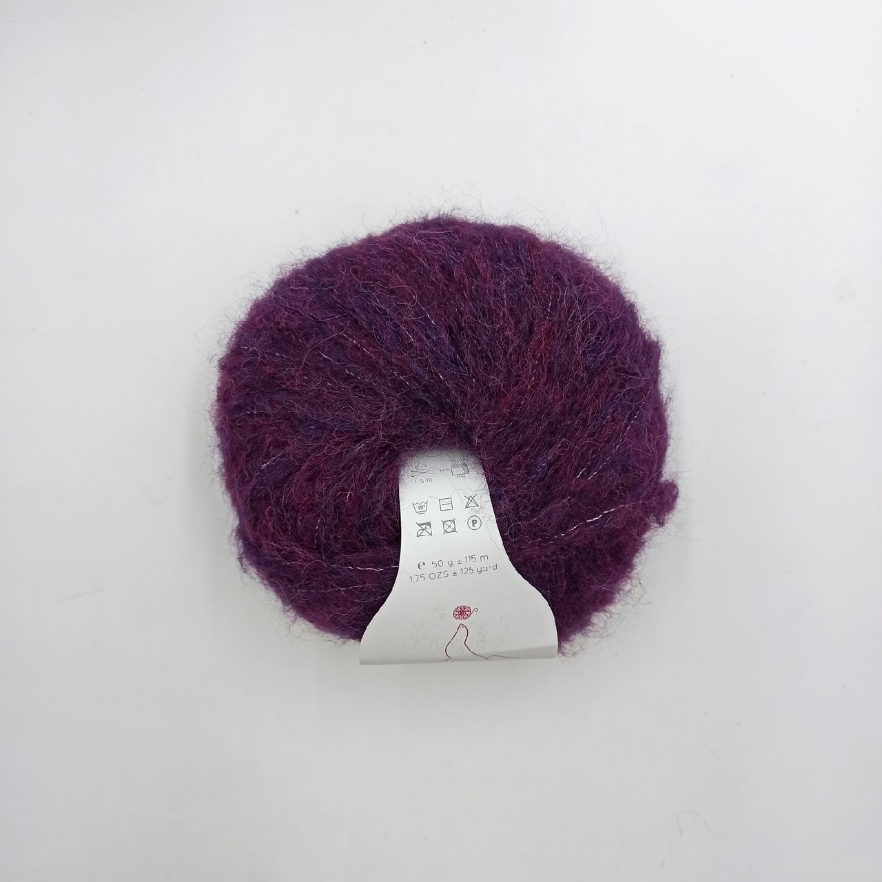 Alpaca Brushed   75% альпака, 15% шерсть, 10% нейлон фиолетовый