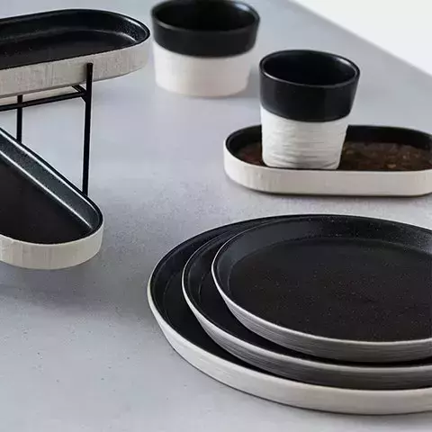 Набор чаша и тарелка Costa Nova Notos черно-белый