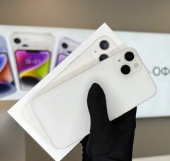 iPhone 13, 128 ГБ б/у