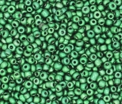 Бисер некалиброванный, 450 гр, размер 6/0, пр-во Китай