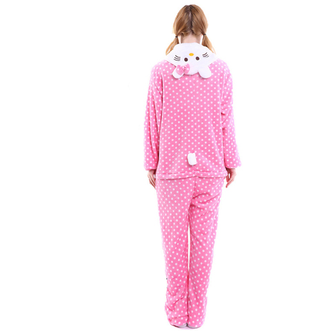 Hello Kitty. Дефект: пятна