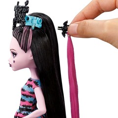 Дракулаура с набором для причесок - УПАКОВКА С ПОВРЕЖДЕНИЯМИ!