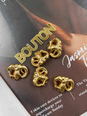 Пуговицы в форме осьминога Скиап., матовое золото