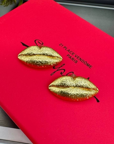 73136- Серьги-пусеты ГУБЫ ( LIPS) в стиле Schiaparelli