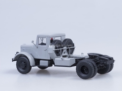 MAZ-200V road tractor gray AutoHistory 1:43