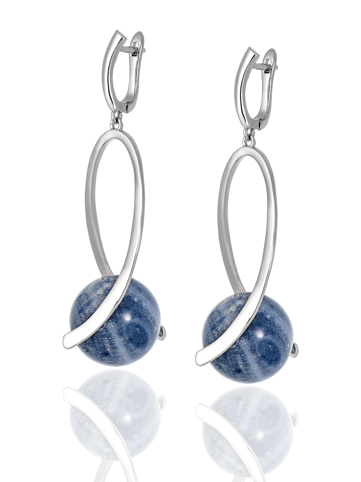 Серьги с голубым кораллом