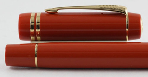 Перьевая ручка Parker Duofold Historical Colors Centennial F77 Big Red GT123