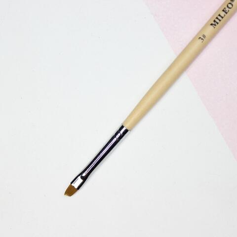 Кисть Mileo скошенная № 3