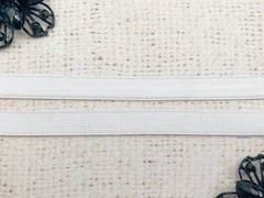 Резинка бельевая с силиконом, ш. 1 см, белый