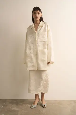 Просторная рубашка из шелка-жаккарда