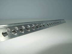 Уголок перф. 21х21 (3м) оцинкованный PERFOLUX