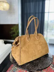 Женская большая сумка из натуральной замши цвета whisky