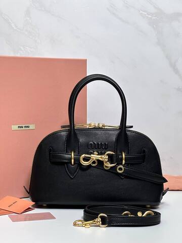 Сумка MIU MIU Aventure nappa, черная