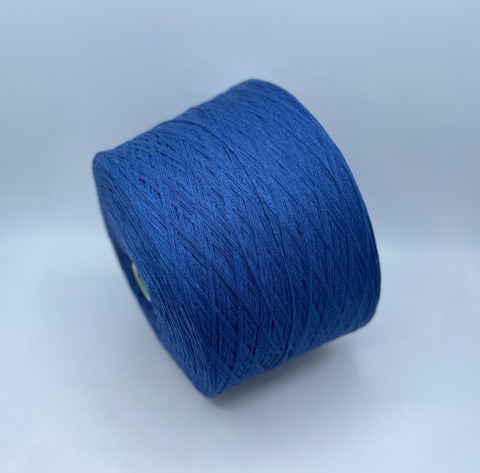 New Mill (пр.Италия),art- Velox  363м(смотка в 4 нити)/100гр,40% меринос, 10% кашемир, 25% вискоза, 25% полиамид. Цвет-Синий(859/716), арт.33975