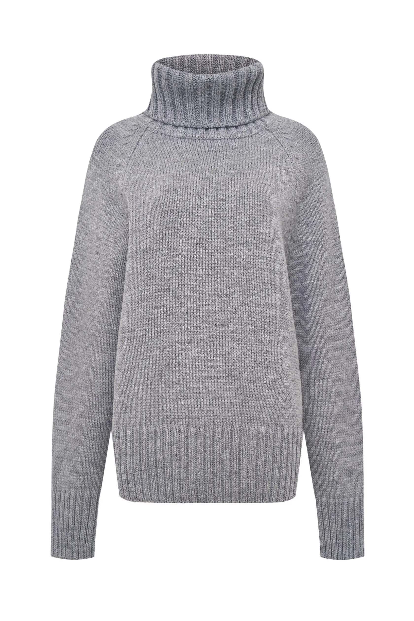 Свитер с горлом, Светло-серый