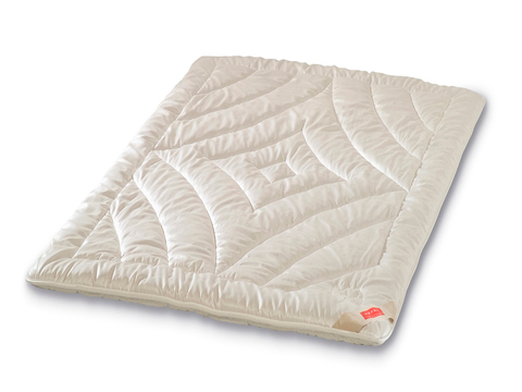 Одеяло шерстяное легкое 200х200 Hefel Эксклюзив Верблюд Pure Camel