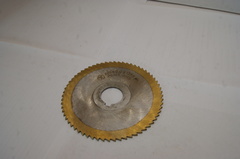 Фреза отрезная дисковая по металлу 125х2х27мм. z=64 Р6М5 СССР КИБ со шпонкой