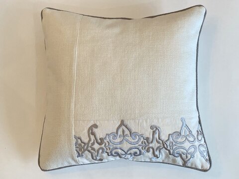 Подушка декоративная 45х45 Empire Design Cushion белая