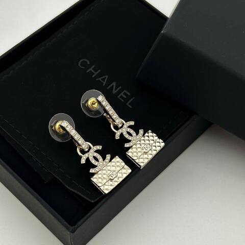 Серьги Chanel