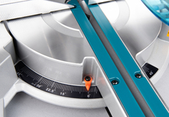 Пила торцовочная Makita LS0816F