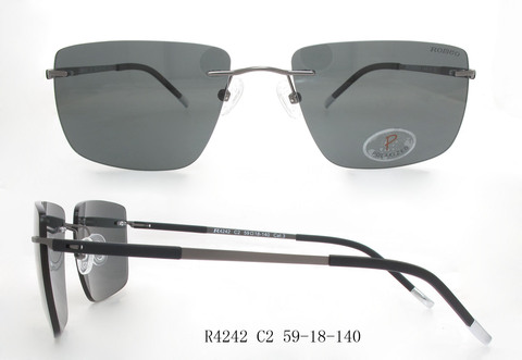 R4242