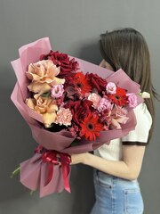 Авторский букет с французскими розами и герберами