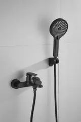 Смеситель для ванны BELZ B61713-7 короткий излив, латунь, черный