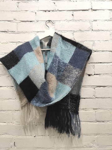 Набор для вязания шарфа BRIGITTE PIXEL