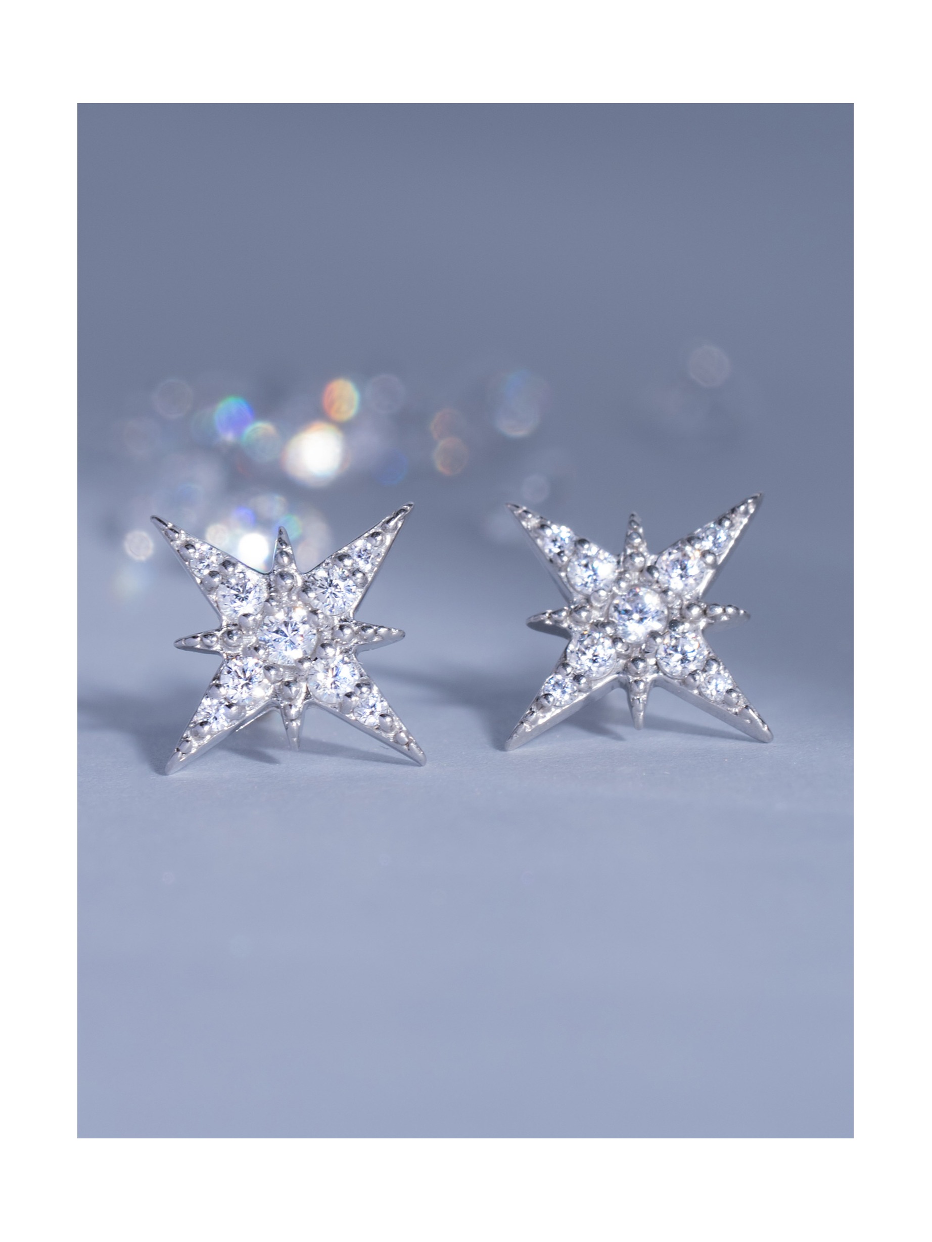 Серьги-гвоздики Полярная звезда малые на винтовом замке